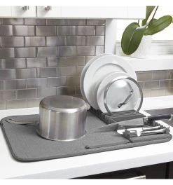 Umbra Udry Afdruiprek Met Droogmat - Antraciet -Kruideniers Winkel 1122x1200 2