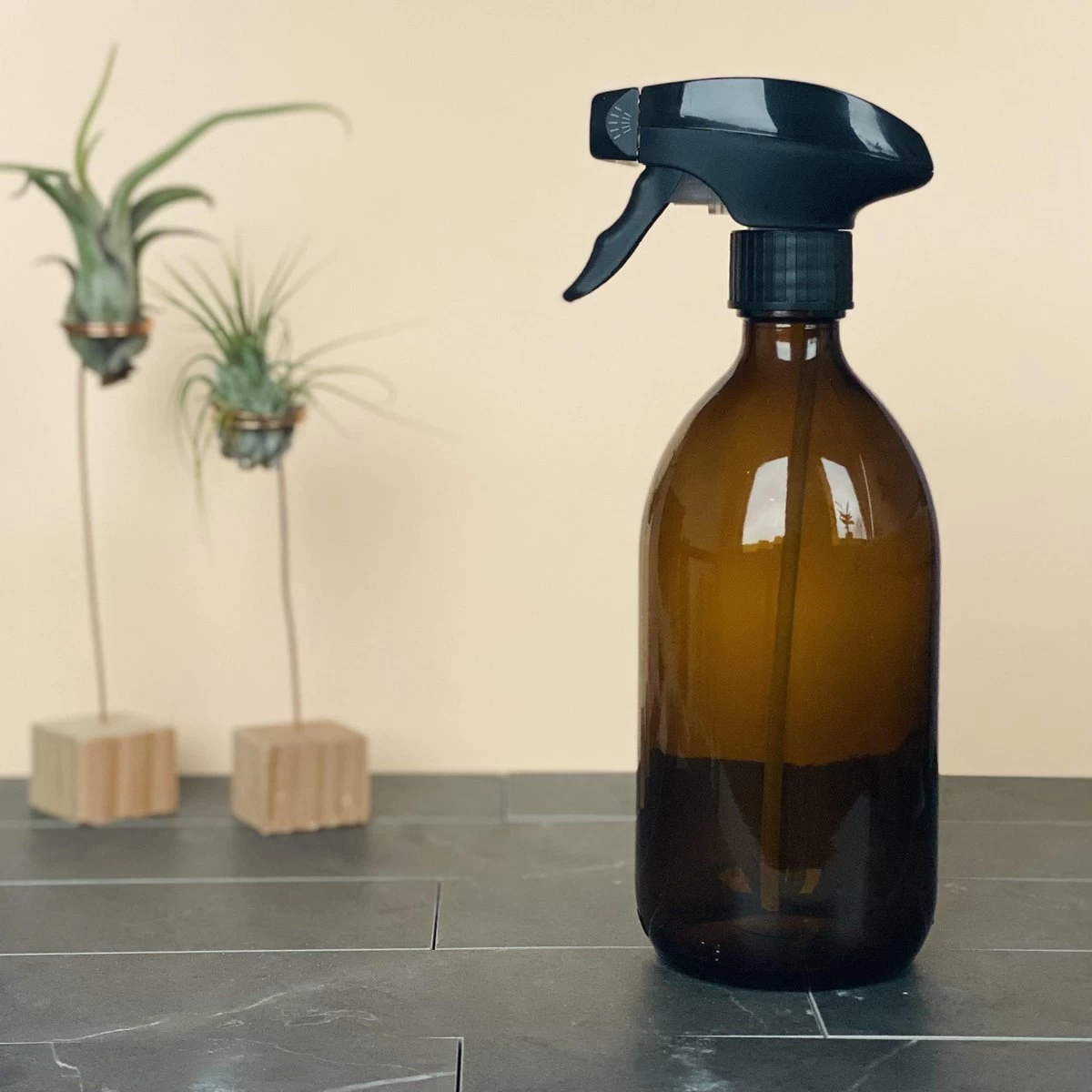 Premium Spray Bottle | 500 Ml Amberglas | Sprayflacon | Spuitfles 6 Premium Spray Bottle | 500 Ml Amberglas | Sprayflacon | Spuitfles - Afbeelding 4