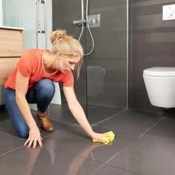 Secucare Anti Slip Spray 100ml - Antislip Voor Tegelvloeren -Kruideniers Winkel 1200x1200 1421