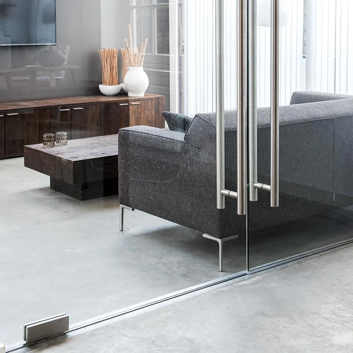 HG Glasreiniger - 500ml - 100% Streeploze Glans - Snel Droog 6 HG Glasreiniger - 500ml - 100% Streeploze Glans - Snel Droog - Afbeelding 4