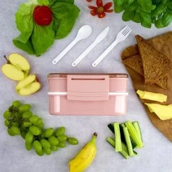 Homra Lunchbox STAQS Pink - Bento Box - 2 Laags Broodtrommel - 3 Compartimenten - Roze - Lunch To Go - Duurzaam Kunststof - BPA Vrij - 3 Vaks Lunchtrommel Voor Volwassenen - Inclusief Bestek - Magnetron, Diepvries, Vaatwasser Bestendig - Vers Houden -Kruideniers Winkel 1200x1200 1751