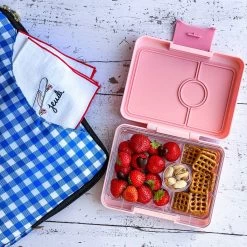 Yumbox Snack - Lekvrije Bento Box Lunchbox - 3 Vakken - Coco Roze / Rainbow Tray -Kruideniers Winkel 1200x1200 1776