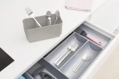 Brabantia SinkSide Afdruiprek Compact - Mid Grey -Kruideniers Winkel 1200x799 4