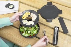 Brabantia Make & Take Salade Lunchbox - 1,3 L - Kunststof - Dark Grey -Kruideniers Winkel 1200x800 63