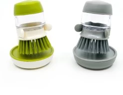 In Round Afwasborstel Met Zeepdispenser / Zeepreservoir – Inclusief Houder – Grijs – Afwas Borstel – Zeep Handborstel – Doseerpomp – Afwasmiddel Dispenser – Navulbaar 17 In Round Afwasborstel Met Zeepdispenser / Zeepreservoir – Inclusief Houder – Grijs – Afwas Borstel – Zeep Handborstel – Doseerpomp – Afwasmiddel Dispenser – Navulbaar -Kruideniers Winkel 1200x935