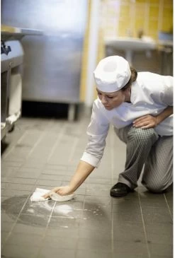 Poetsrol Tork M2 121206 2-laags - 20cm X 160m - 6 Rollen -Kruideniers Winkel 812x1200 1